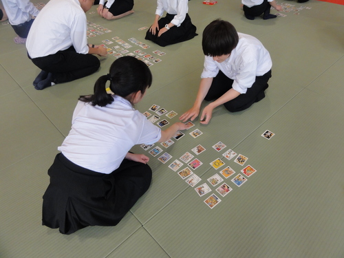 徳島市立高等学校 同和カルタ取り大会